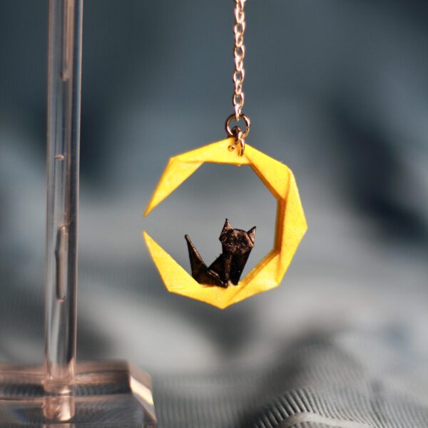 The Moon and the Cat pendant earrings - Image 2