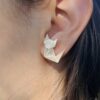 Kittens Stud Earrings / Orecchini Gattino da lobo (White / Bianco) - Image 2