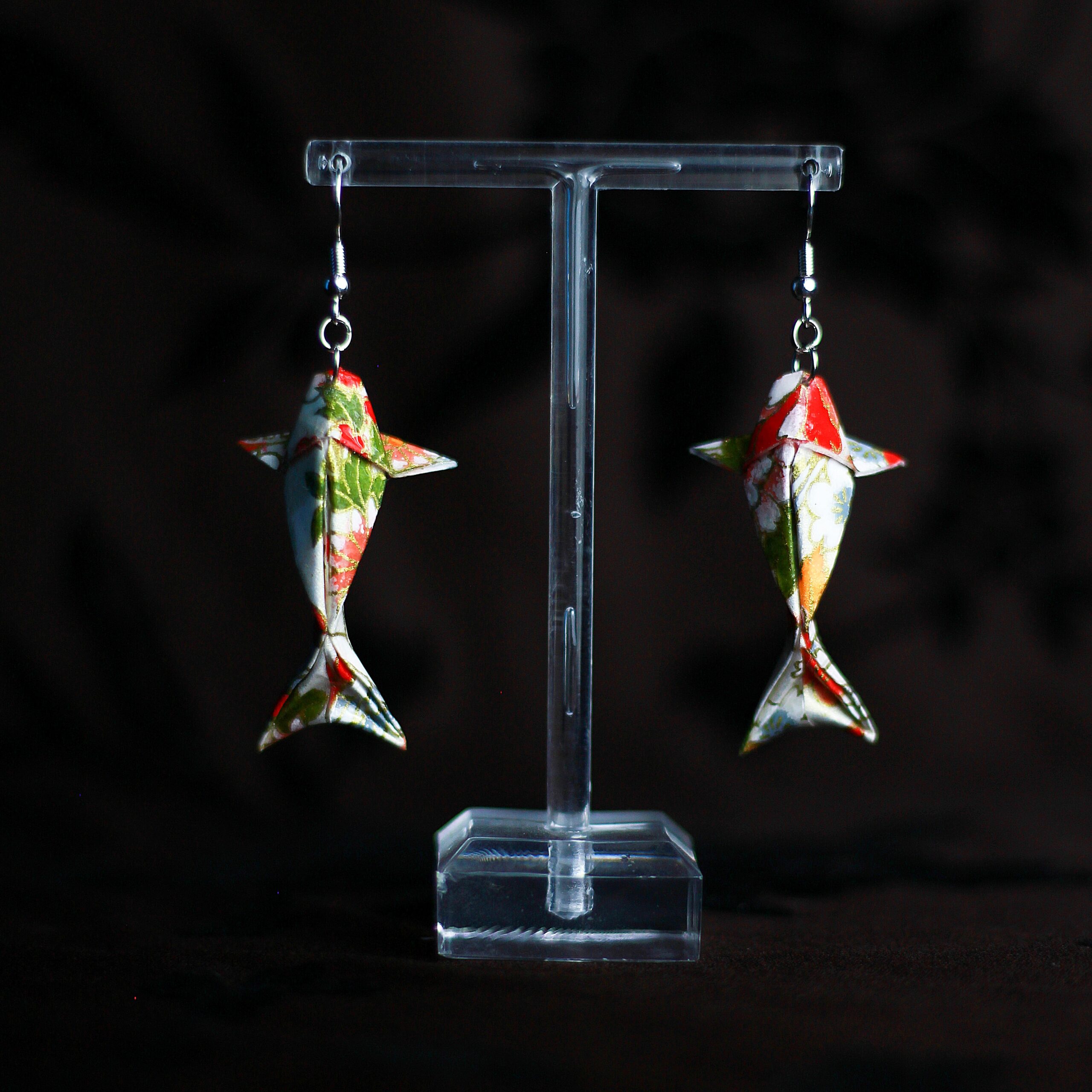 Koi Fish Origami Pendant Earrings Chiyogami Yuzen Kyoto / Orecchini a Pendente Carpa Koi Origami Chiyogami Yuzen Kyoto
