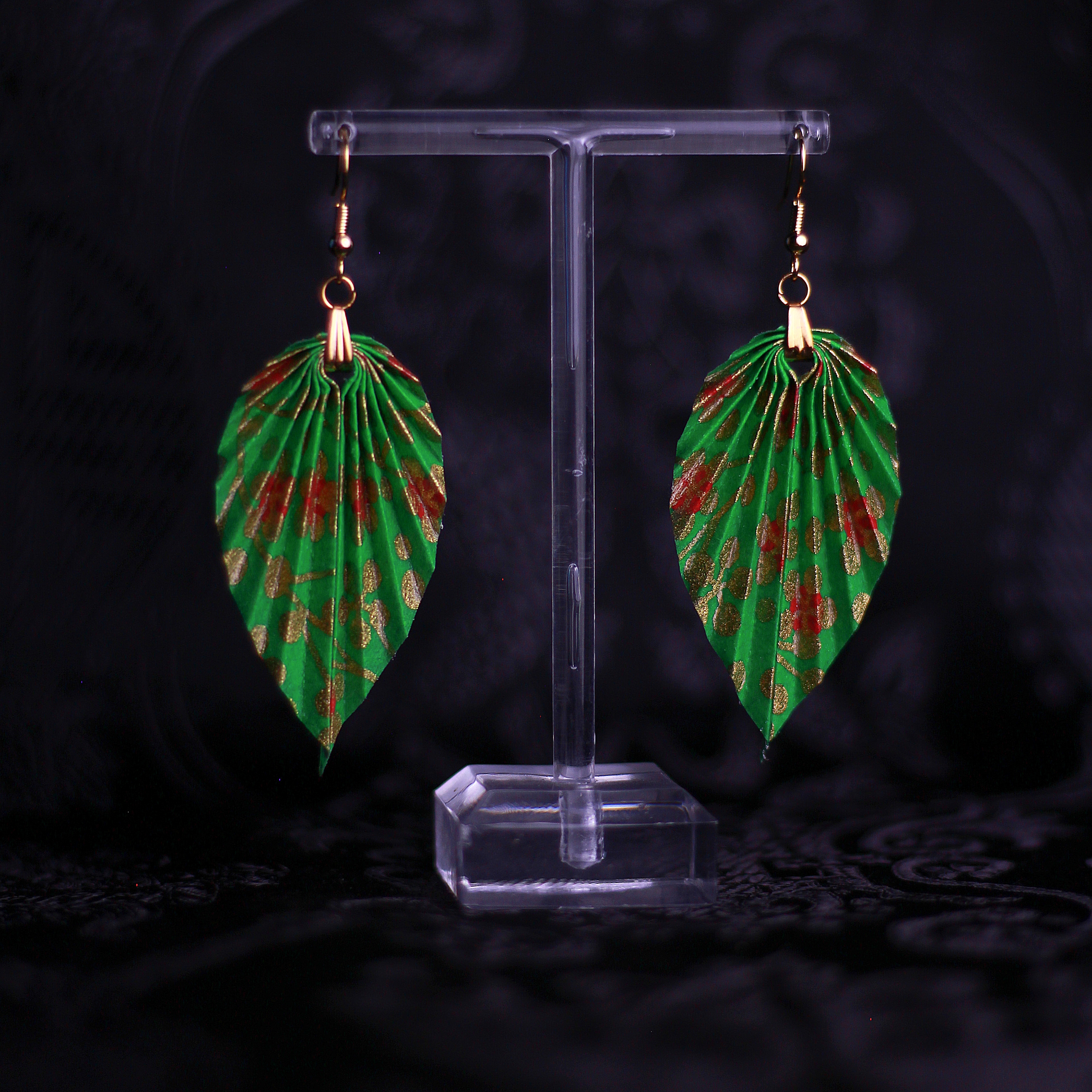 Leaf Earrings Yuzen Chiyogami Kyoto / Orecchini a foglia Yuzen Chiyogami Kyoto